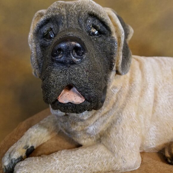 Dog Large Figurine - Mastiff Style - Older Resin - Picture 4 of 13